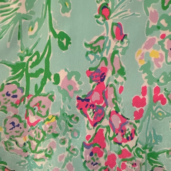 Lilly Pulitzer blouse - Picture 3 of 3